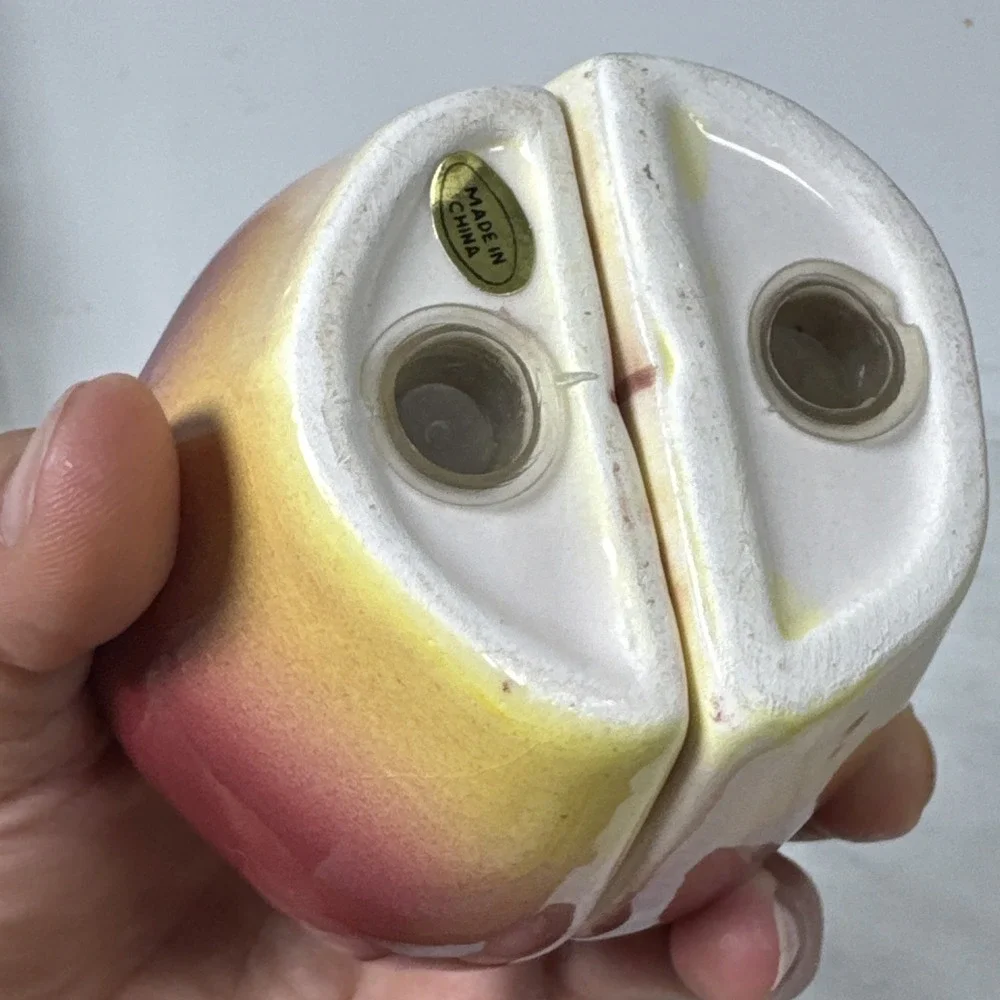 Vintage Divided Apple Salt and Pepper Shakers 3